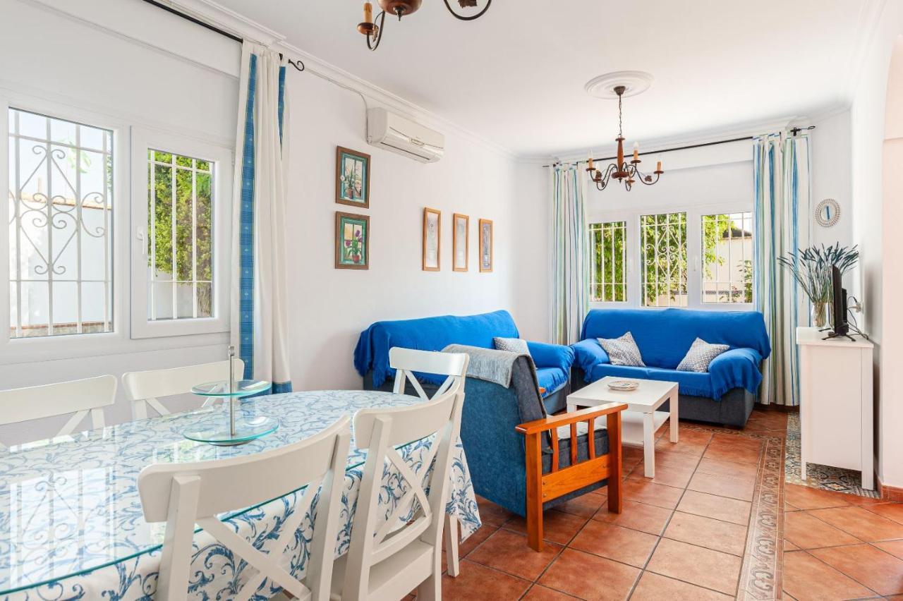 Chalet Fuente4 Piscina Comun Famila كونيل ذي لا فرونتيرا المظهر الخارجي الصورة