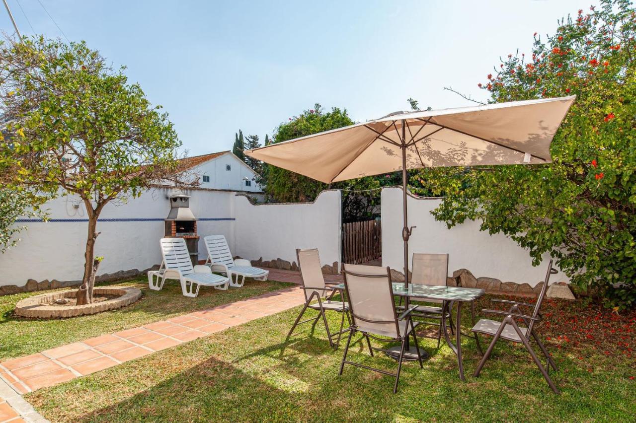 Chalet Fuente4 Piscina Comun Famila كونيل ذي لا فرونتيرا المظهر الخارجي الصورة
